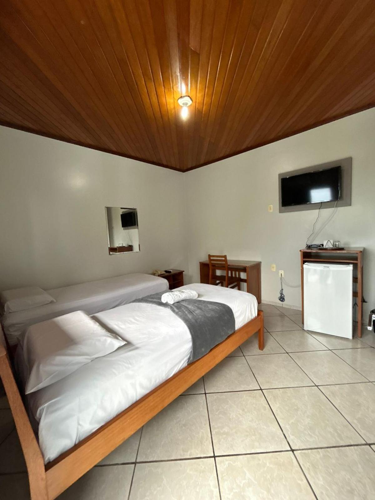 Swamy Hotel Крузейро до Сул Стая снимка