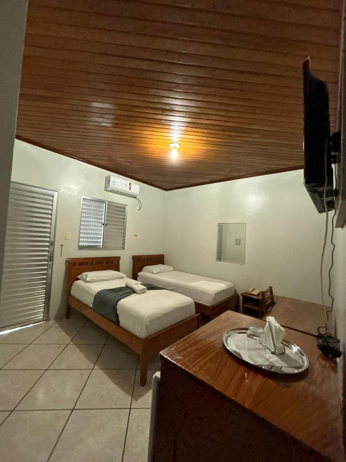 Swamy Hotel Крузейро до Сул Стая снимка