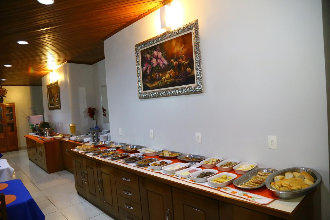 Swamy Hotel Крузейро до Сул Екстериор снимка