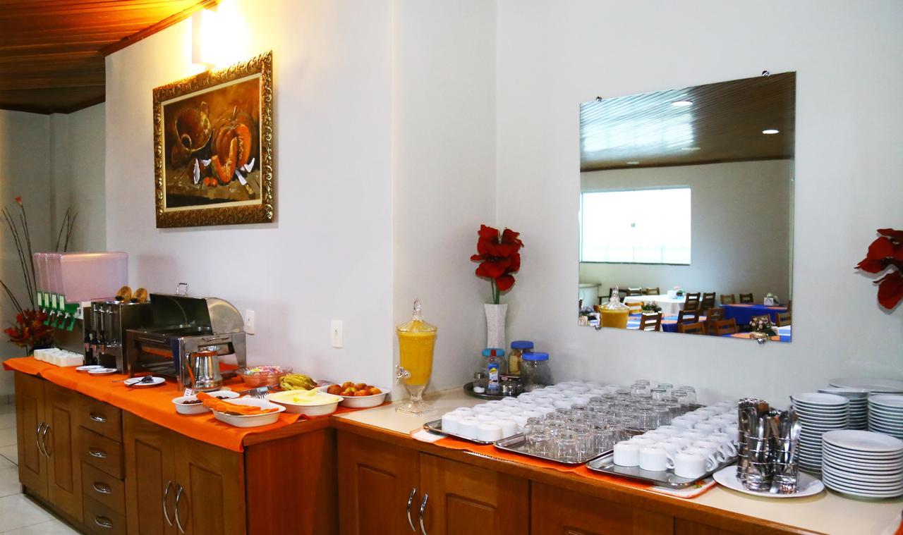 Swamy Hotel Крузейро до Сул Екстериор снимка