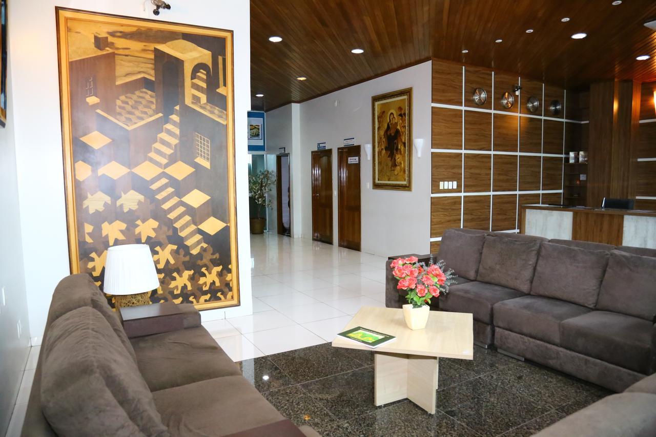 Swamy Hotel Крузейро до Сул Екстериор снимка